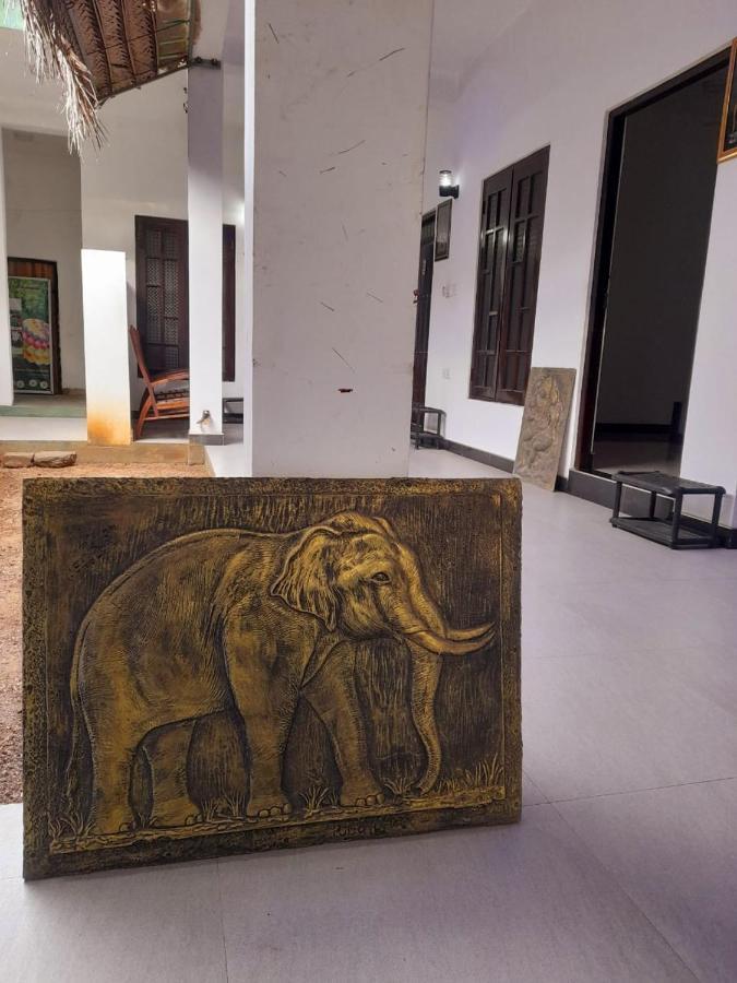 Heritage Rangiri Villa Dambulla Exteriör bild