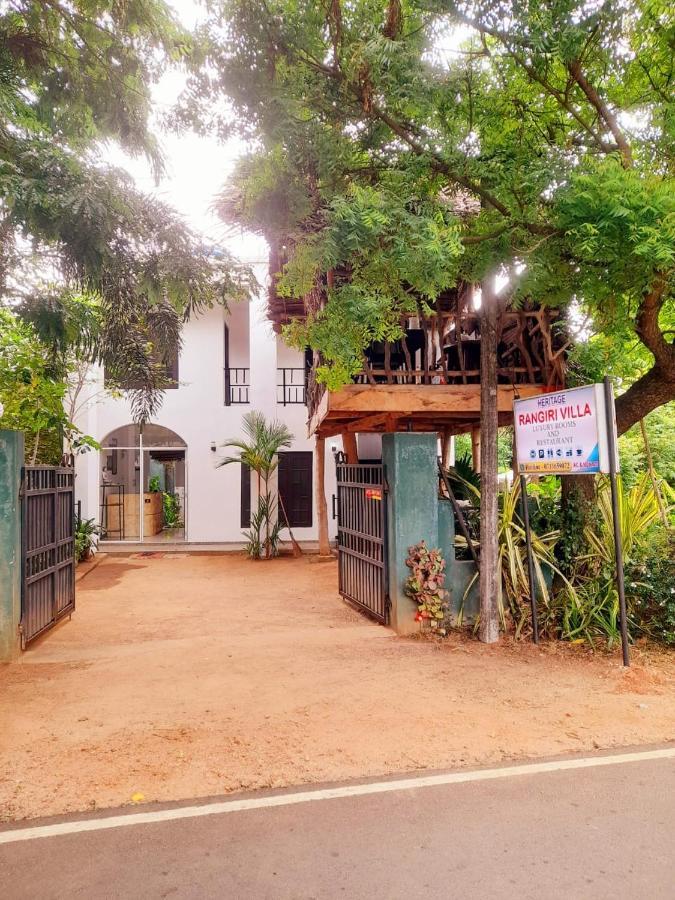 Heritage Rangiri Villa Dambulla Exteriör bild
