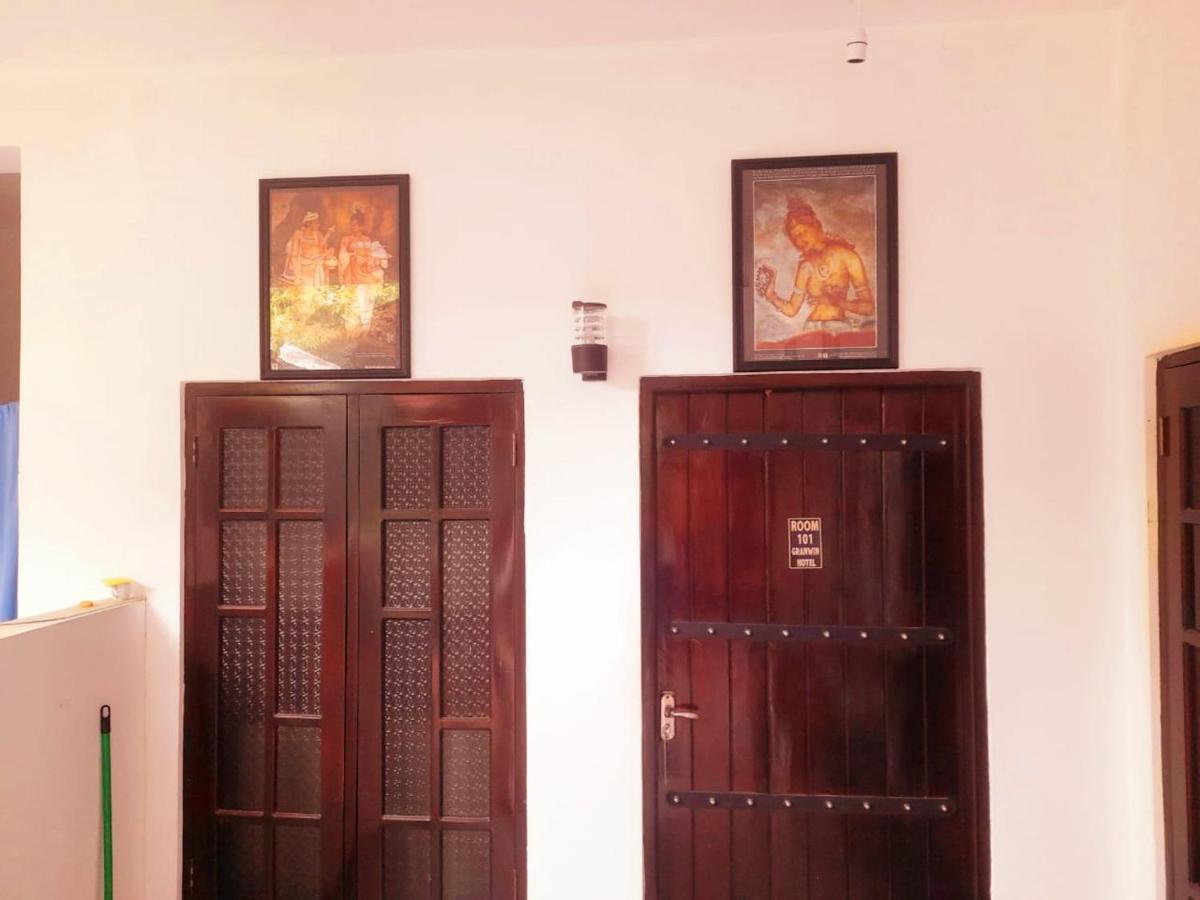 Heritage Rangiri Villa Dambulla Exteriör bild